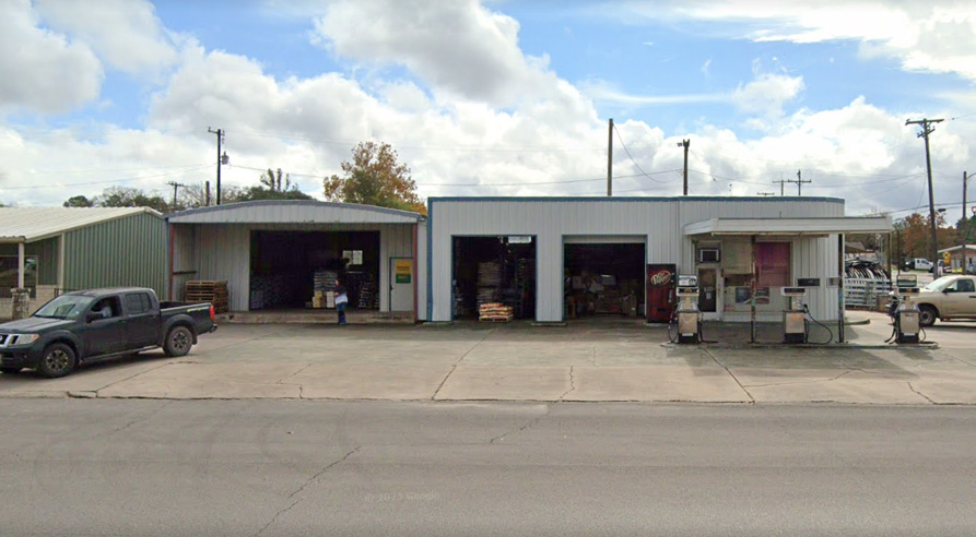 Jacob's animal health supplies store front.