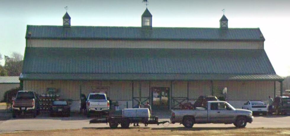 Arcola feed and supply store front.